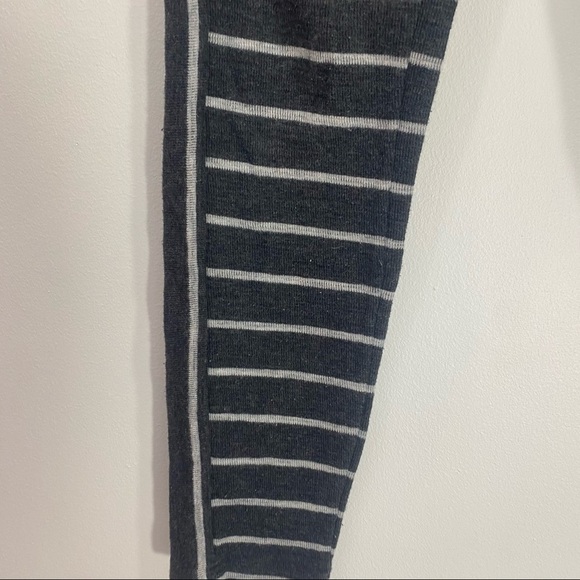 Madewell Gray and White Striped Sleep Leggings - Picture 4 of 9